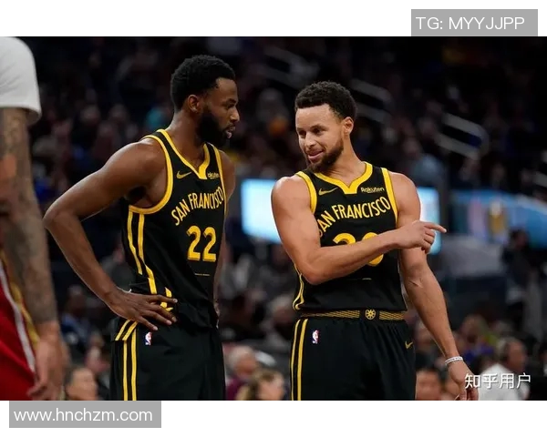 2016年NBA勇士队与黄蜂队精彩对决回顾及赛季表现分析